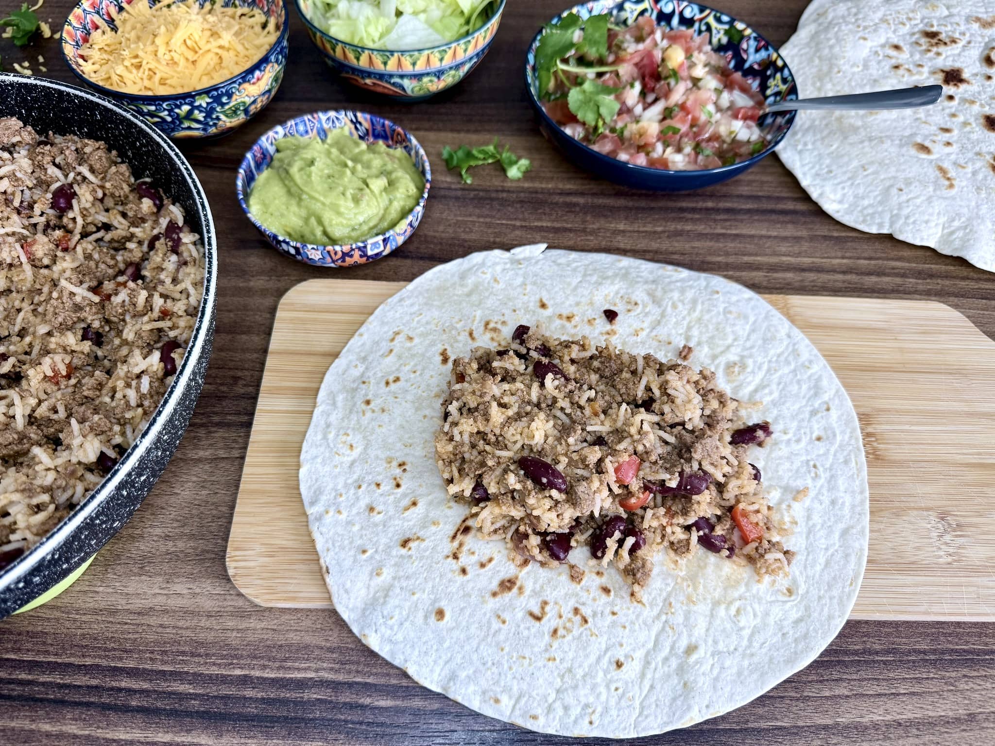 Tortilla wrap with the beef mixture in the centre