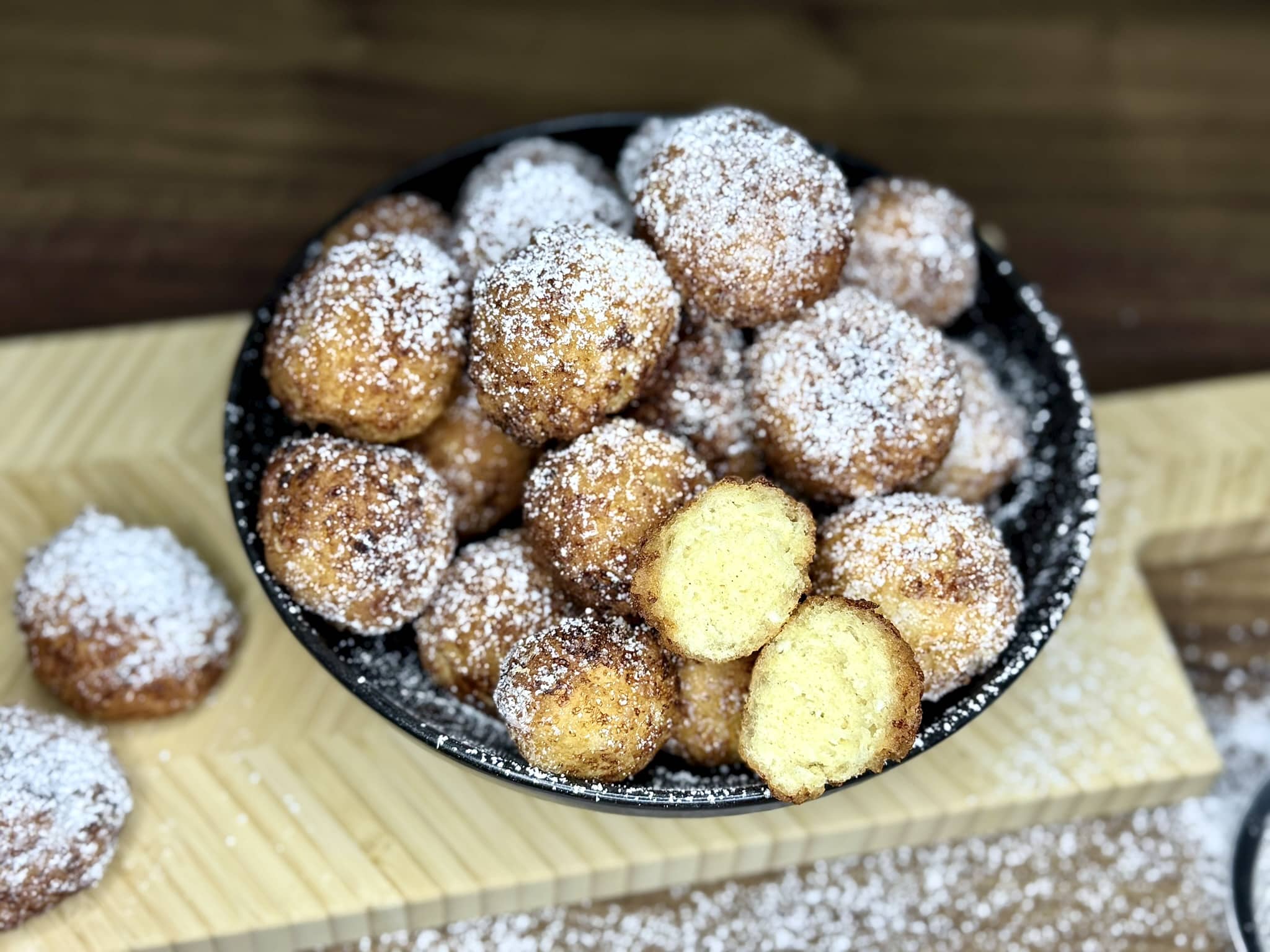 Mini Doughnuts with Quark Cheese (Twaróg)