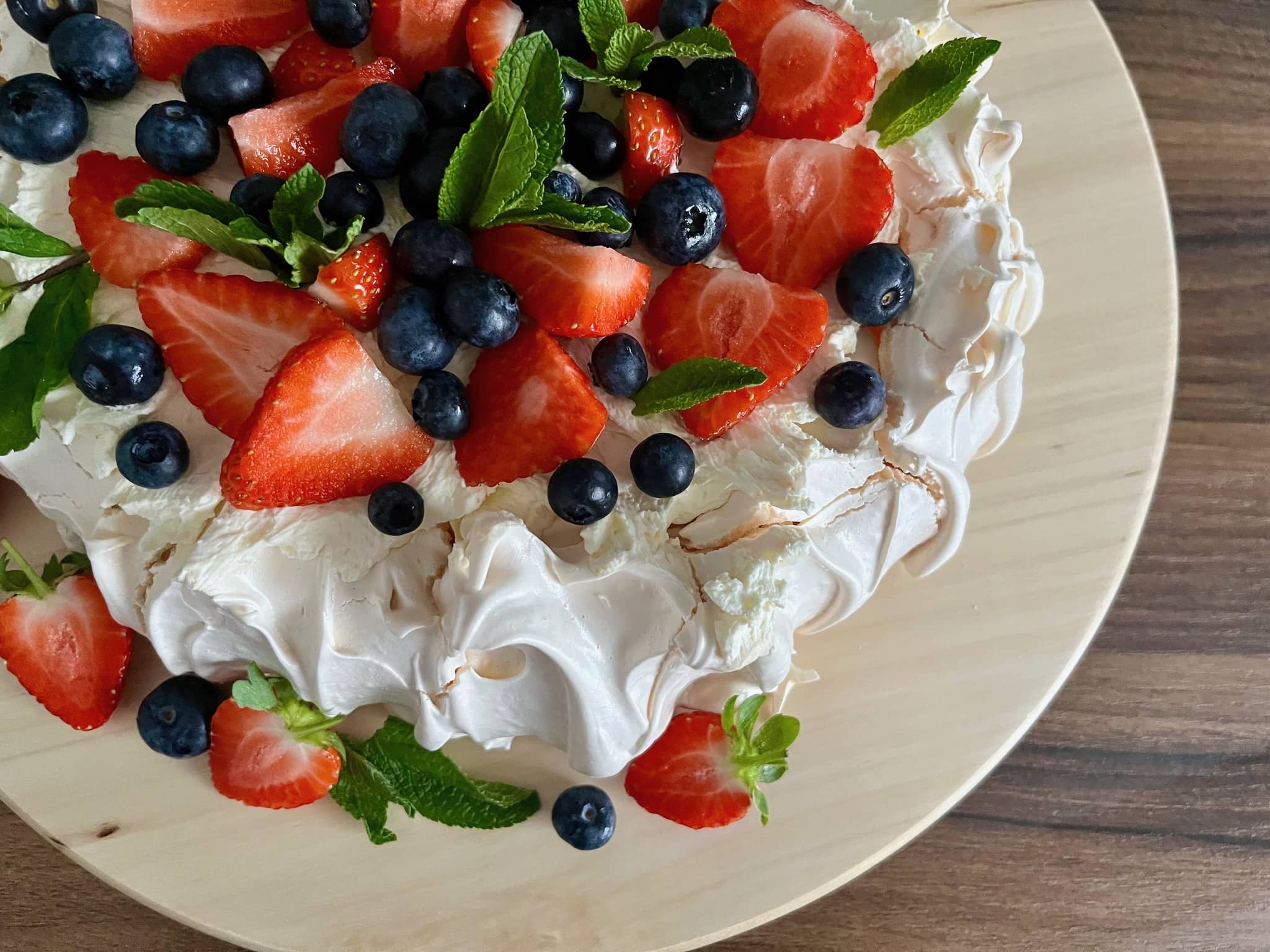 Finished Pavlova Cake - view from the top