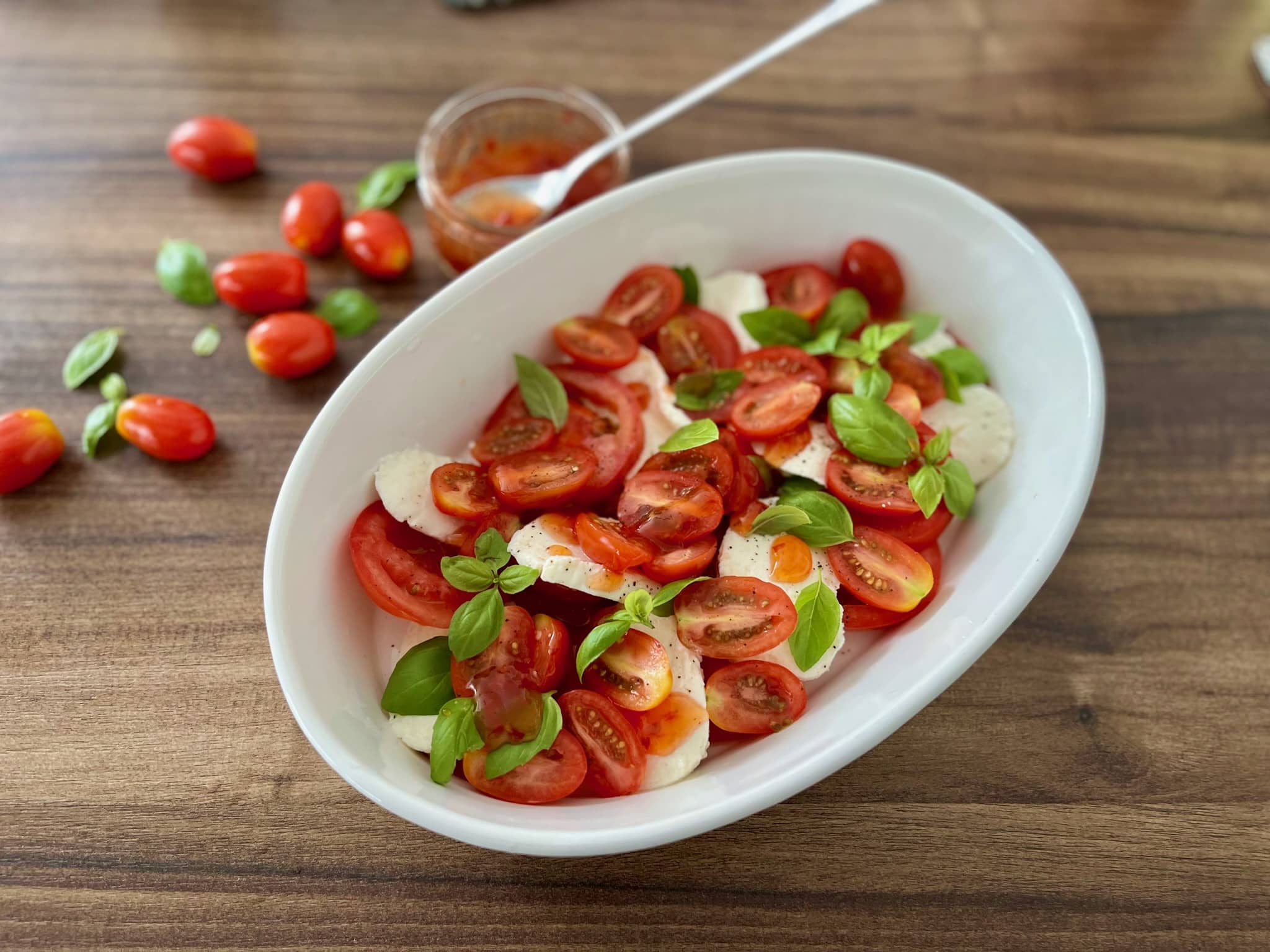 Tomatoes & Mozzarella Salad
